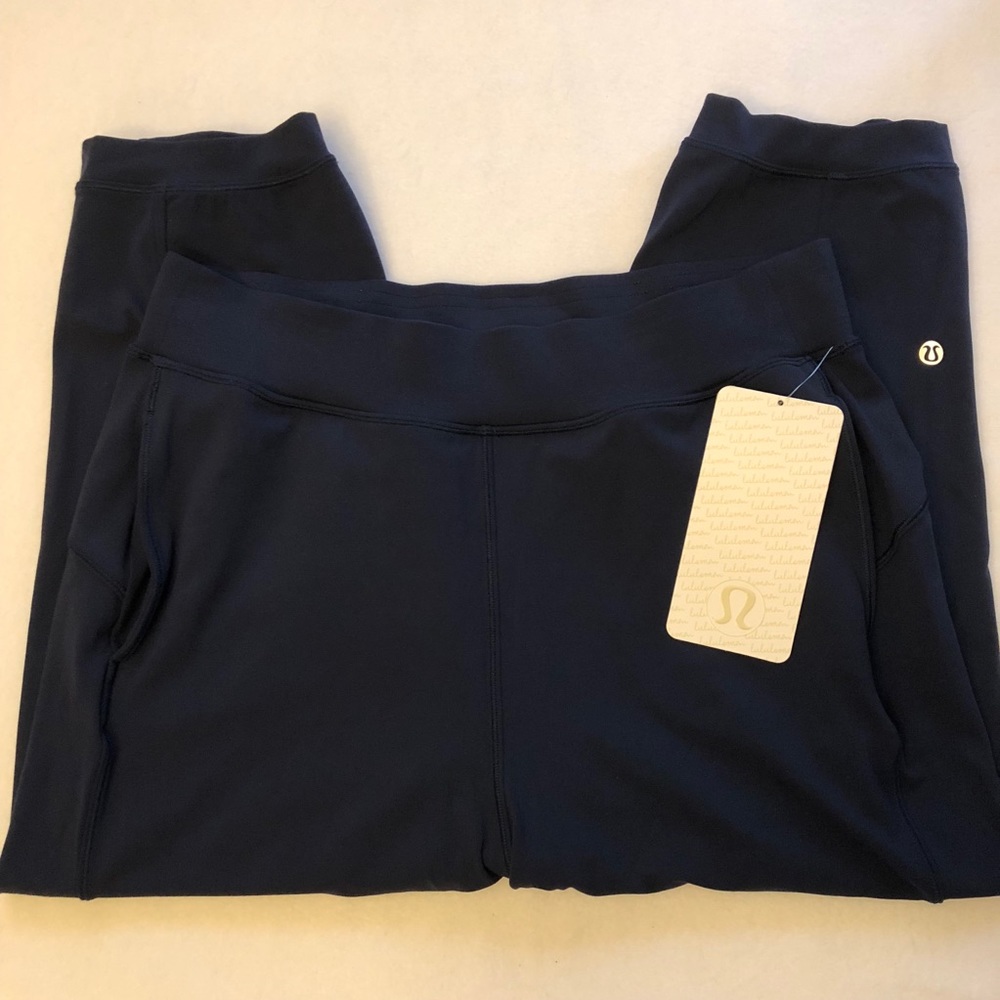 NWT Lululemon rejuvenate crop - Picture 3 of 7